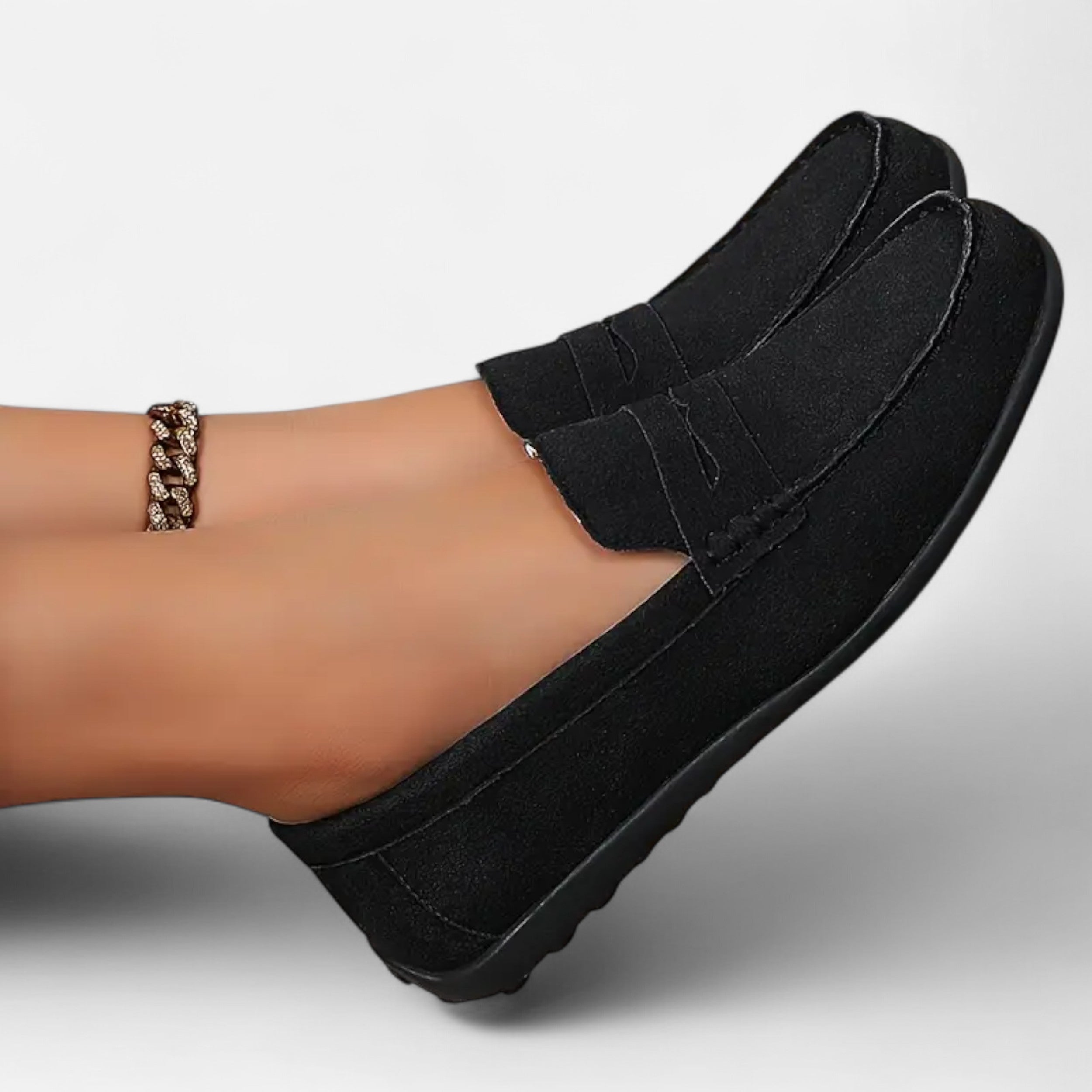 Women’s Classic Flat Shoes